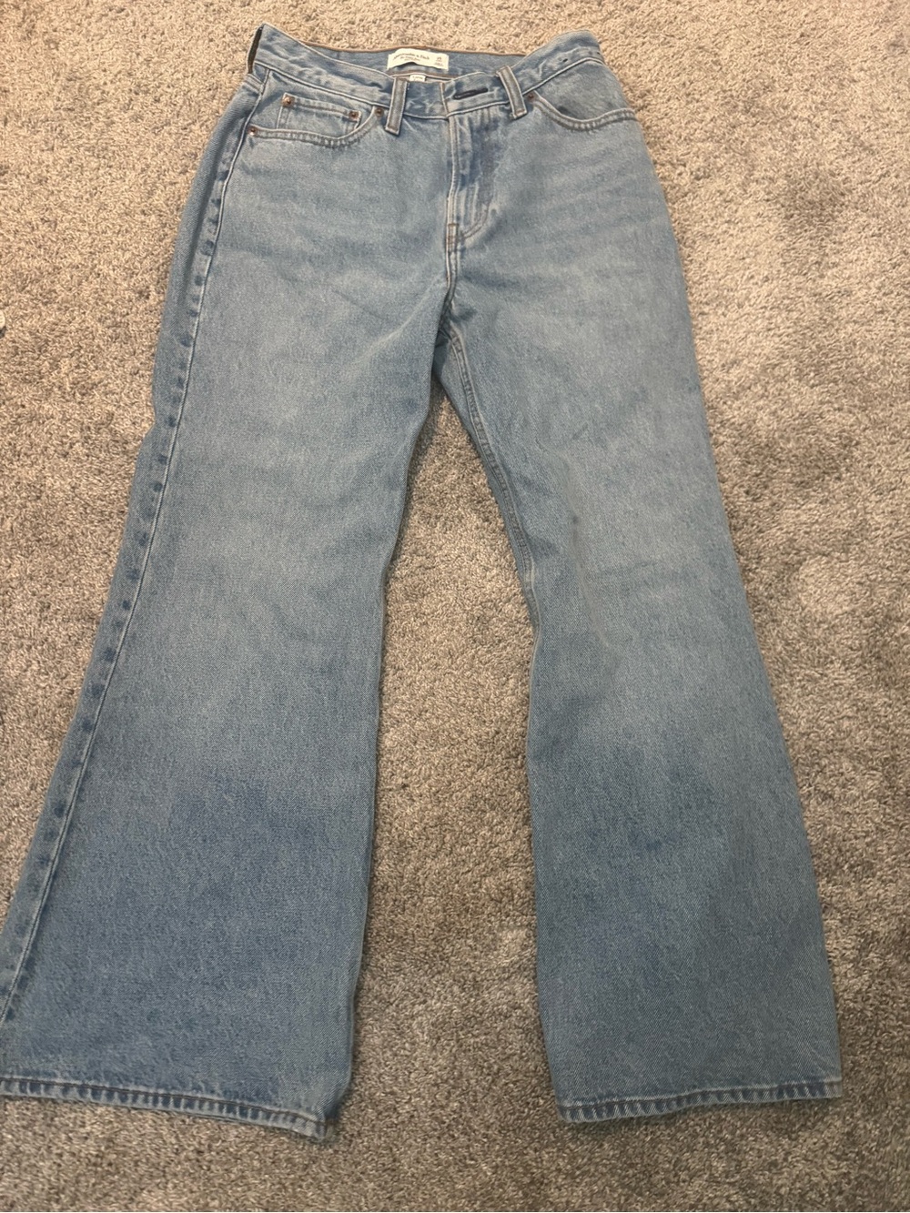 Abercrombie & Fitch Curve Love The Baggy Boot Midrise Jeans 25 Short
